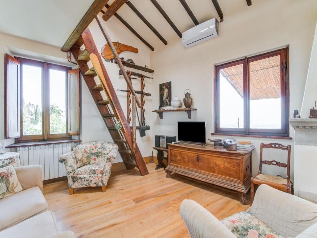 Nigra In With A Private Swimming Pool Holiday home Cortona