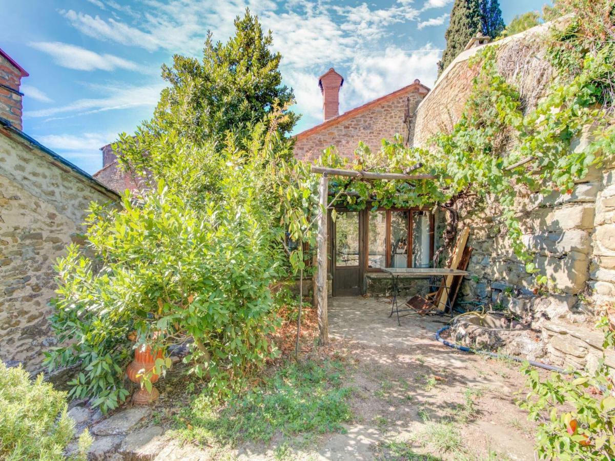 Nigra In With A Private Swimming Pool Holiday home *