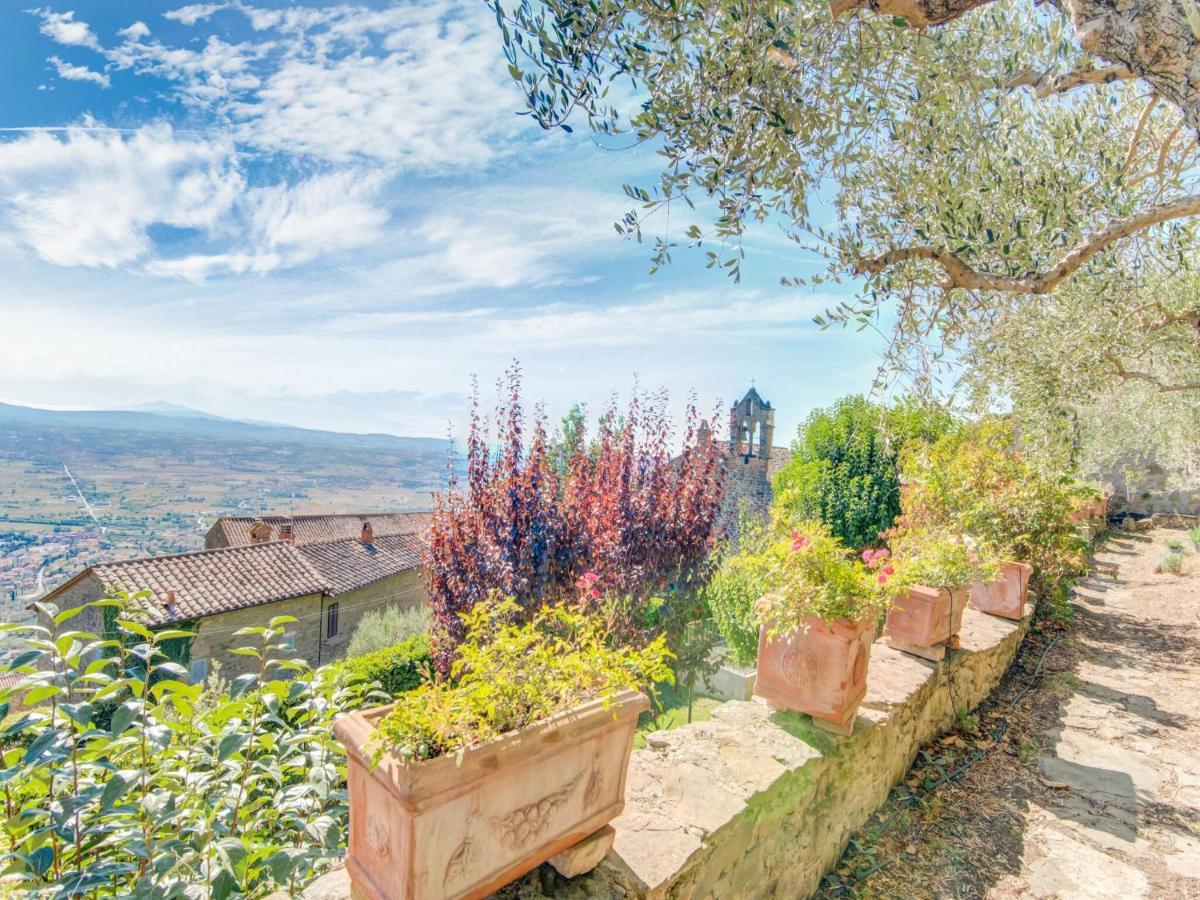 Holiday home Nigra In With A Private Swimming Pool